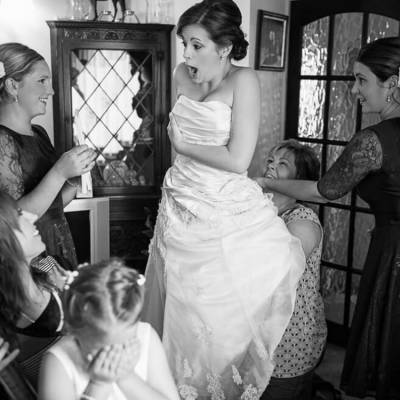 Как правильно шнуровать свадебное платье
