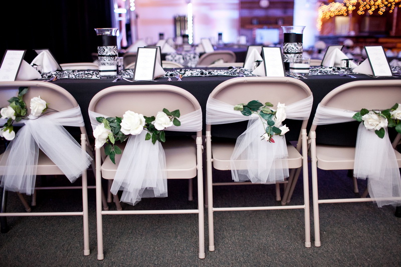 Свадебные чехлы на стулья