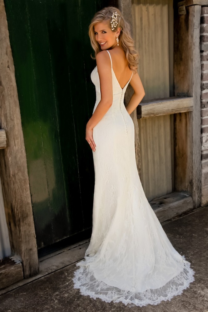 Свадебное платье русалка с открытой спиной