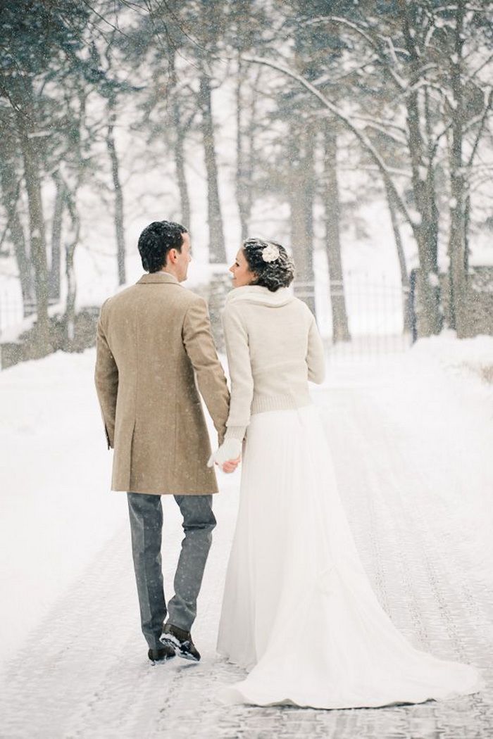 Зимние наряды жениха и невесты